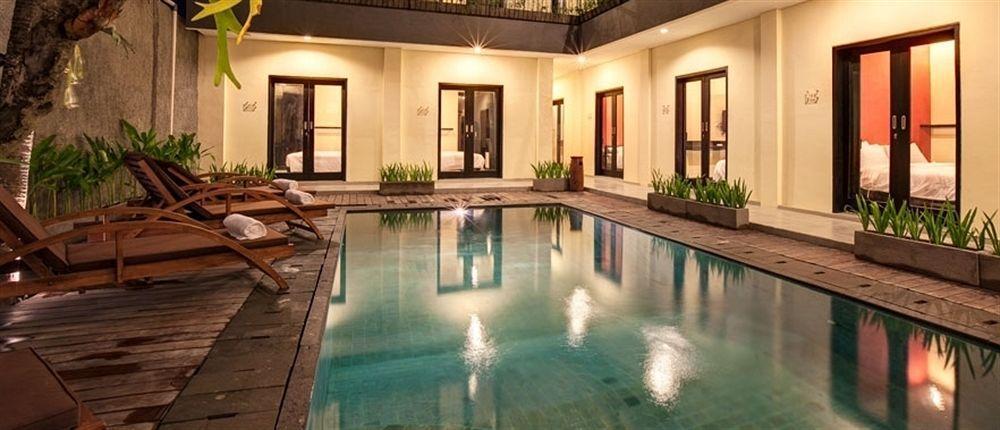 Zuk Hotel Legian Exterior foto